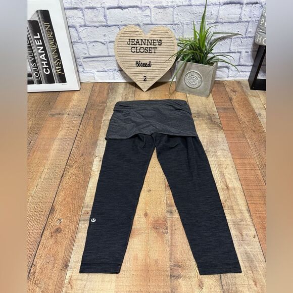 Lululemon Women’s Yin To You Skirted Crop Legging Charcoal/Heathered Black Sz 6 - Picture 1 of 10